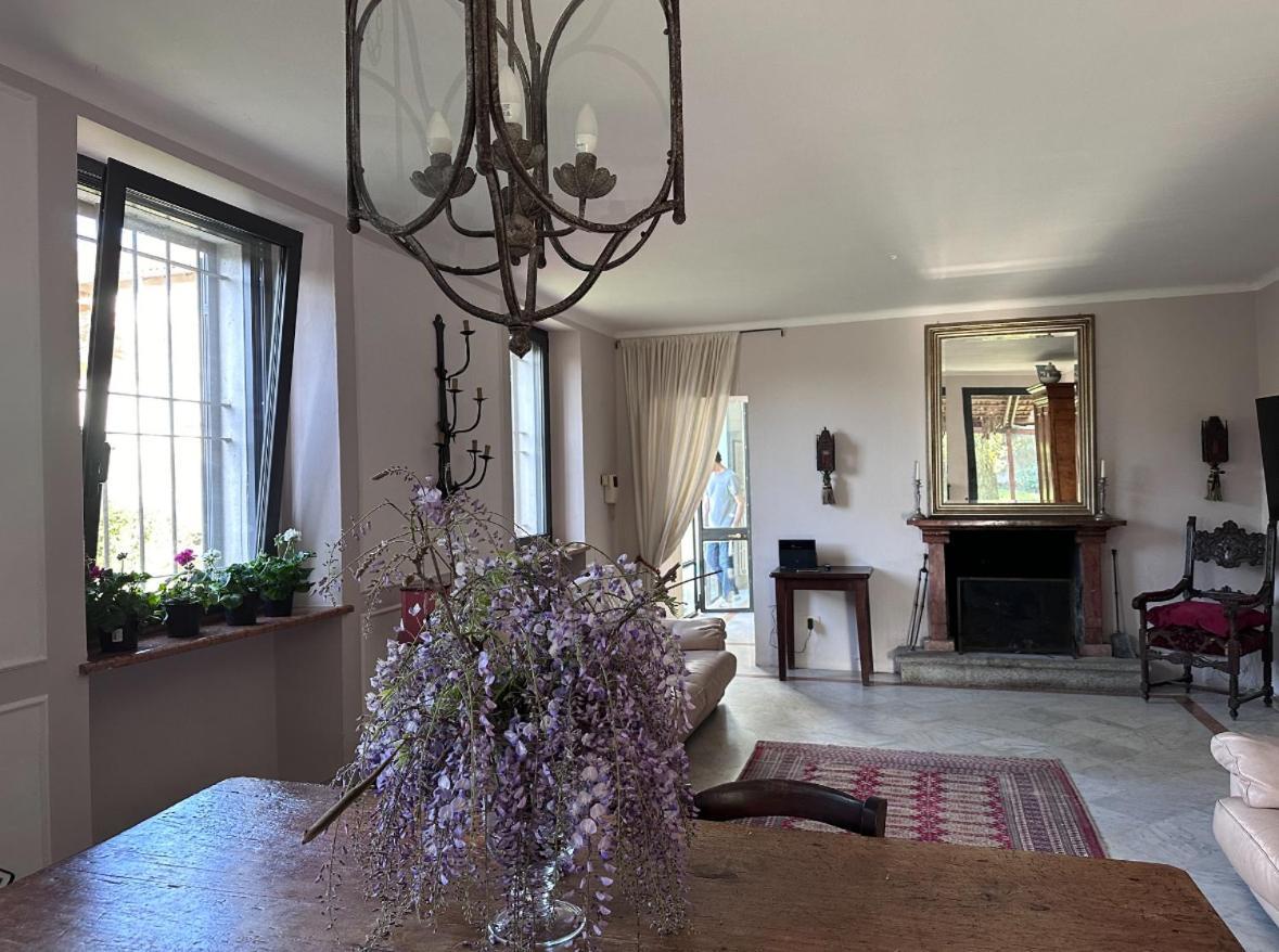 Villa Affascinante Casale Brambilla Vicino Pavia San Zenone al Po Esterno foto